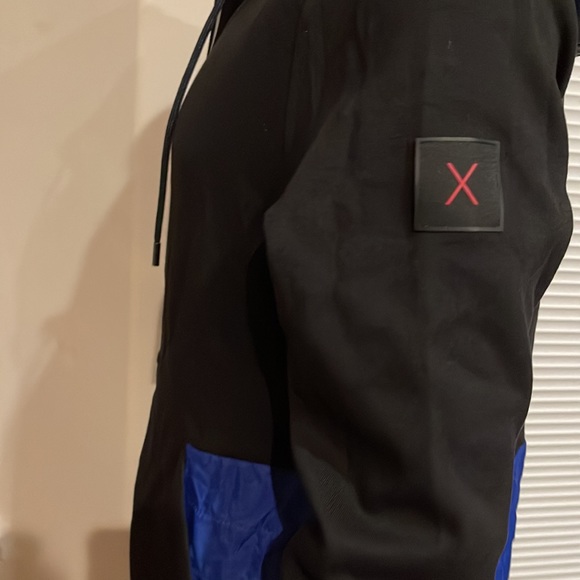 Kors X Tech Color Block Full Zip Drawstring Mixed Media Attached Hood Jacket - Picture 10 of 15